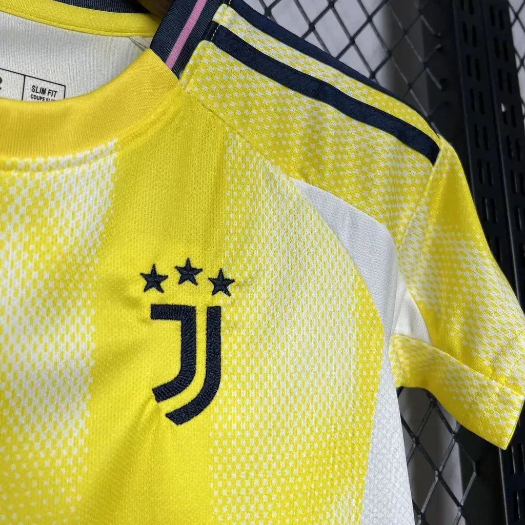 Away 24/25 Kids Shirt Kit - Match Day