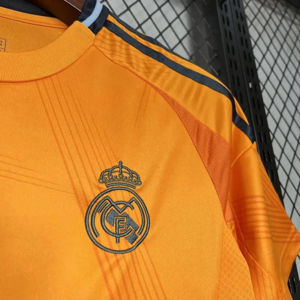 Away 24/25 Men's Shirt - Match Day