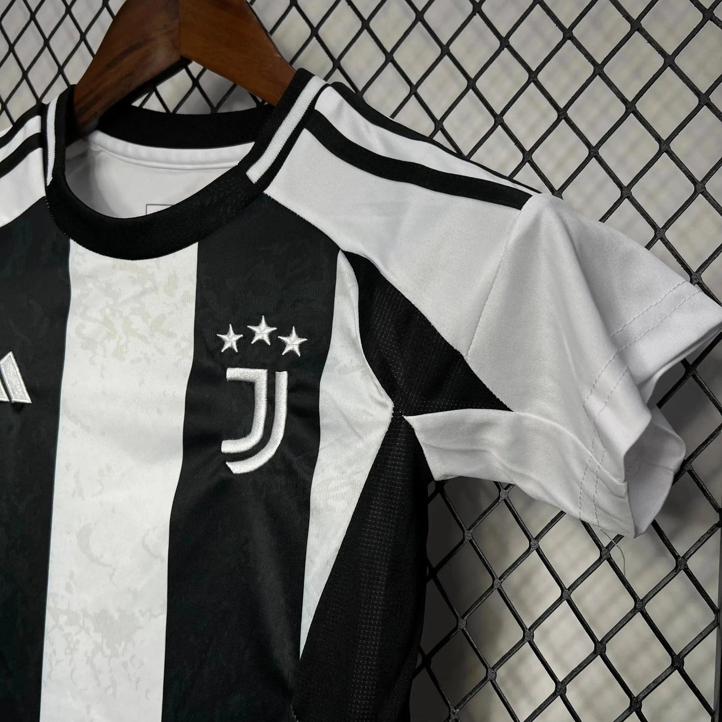 Home 24/25 Kids Shirt Kit - Match Day