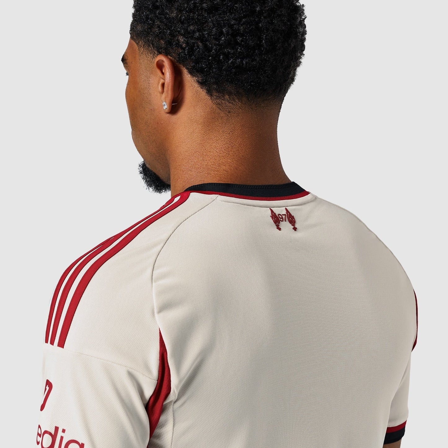 Away 25/26 Men's Shirt - Match Day