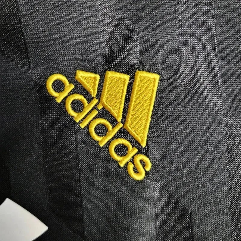 Retro Away 2011/12 Long Sleeve Shirt - Match Day
