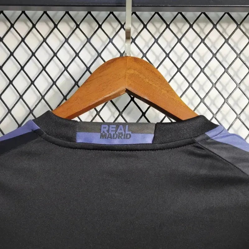 Retro Away 2016/17 Long Sleeve Shirt - Match Day