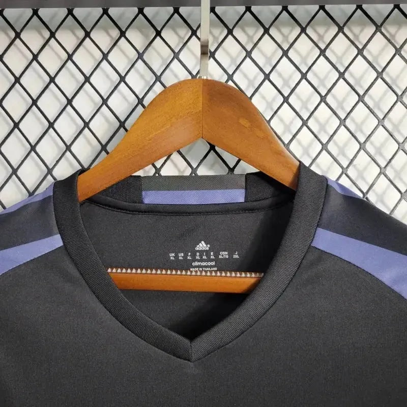Retro Away 2016/17 Long Sleeve Shirt - Match Day
