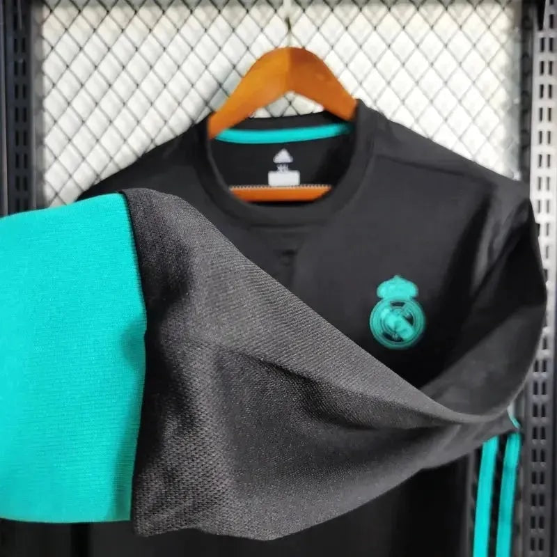 Retro Away 2017/18 Long Sleeve Shirt - Match Day
