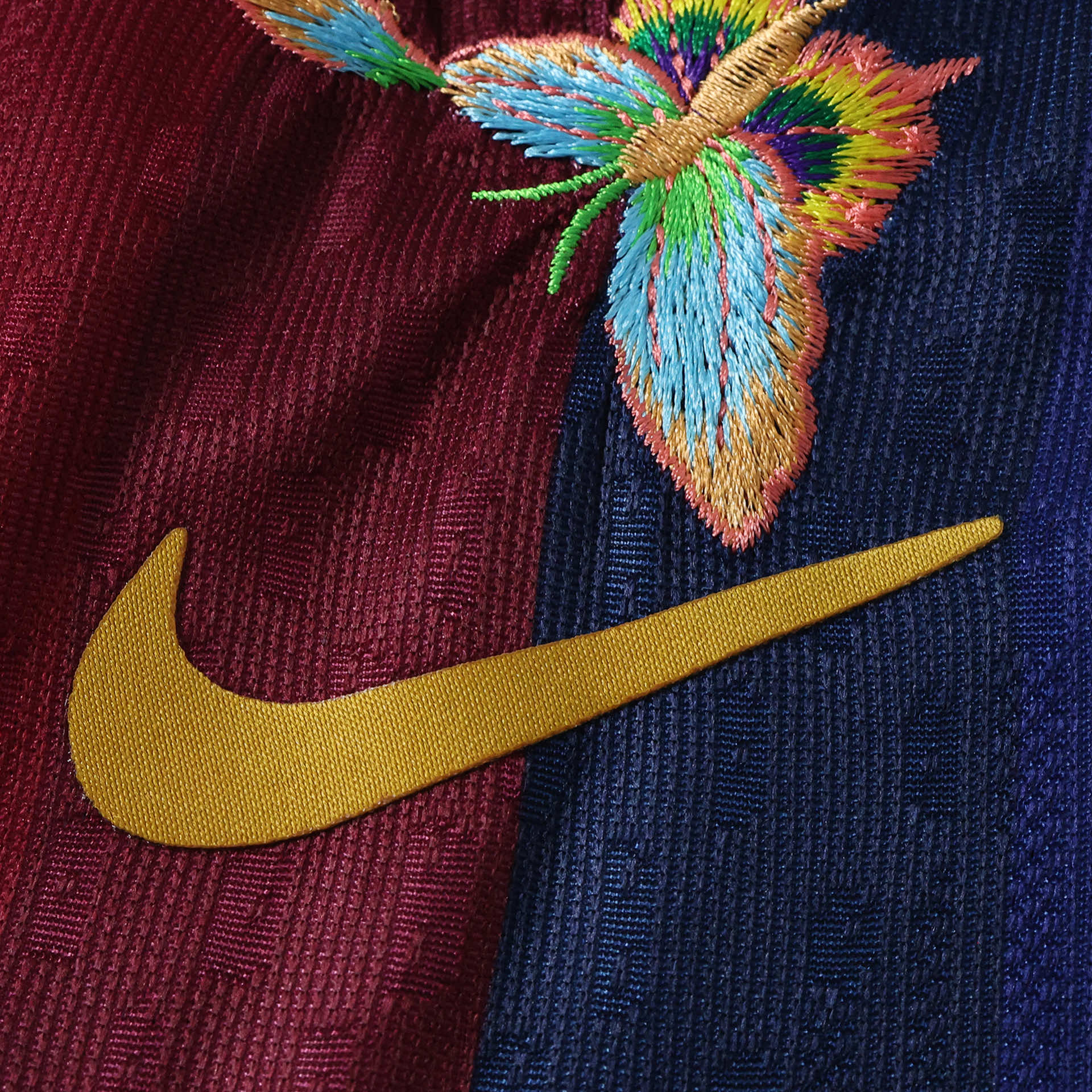 Embroidered Home 26/27 Player Edition Shirt - Match Day