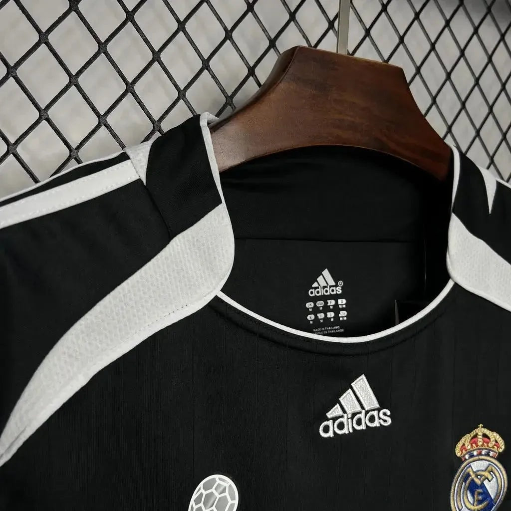 Retro Away 2006/07 Shirt - Match Day
