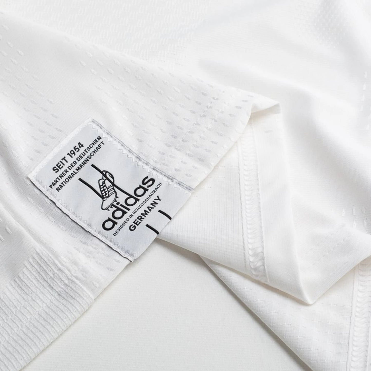 Home 26/27 Player Edition Shirt - Match Day