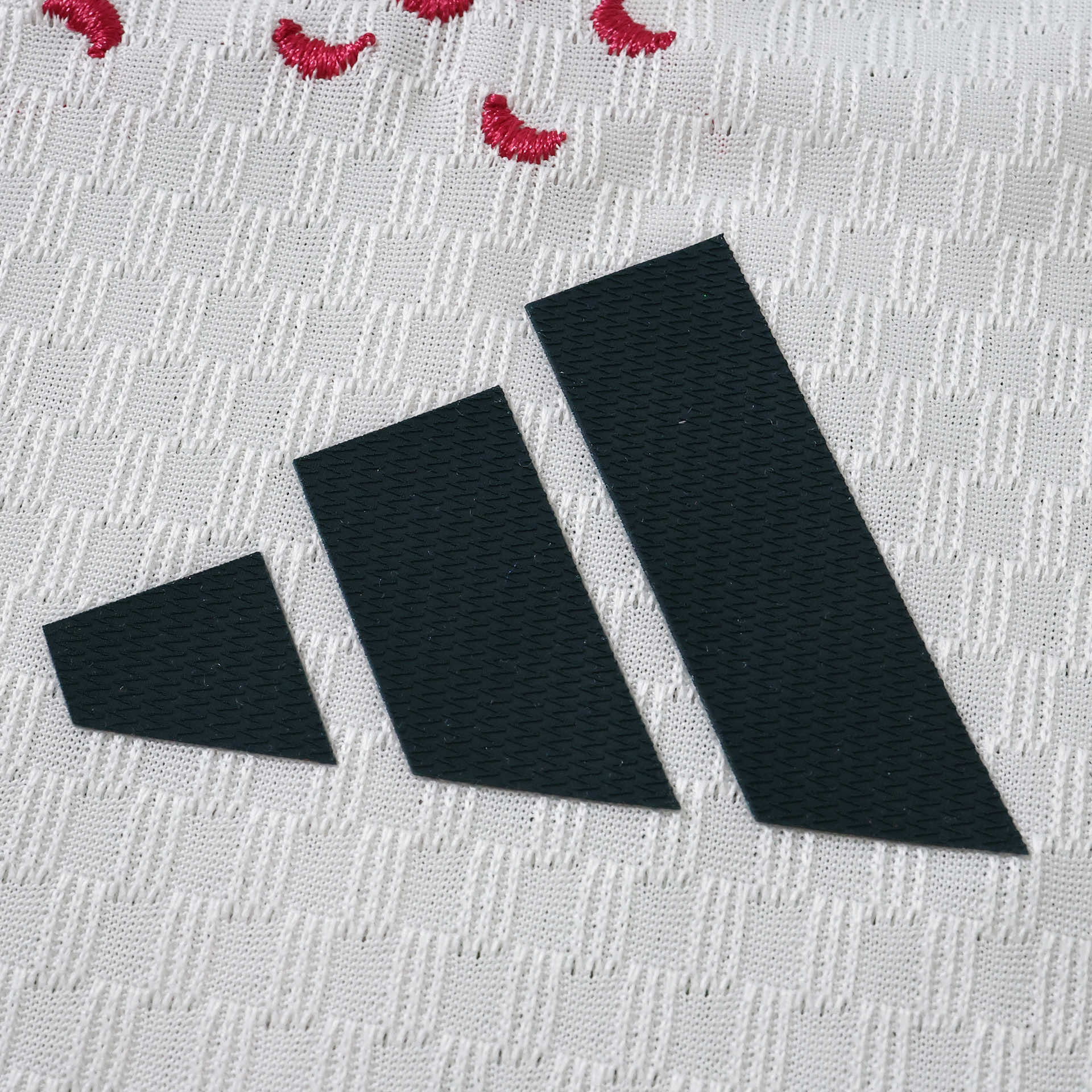 Embroidered Home 26/27 Player Edition Shirt - Match Day