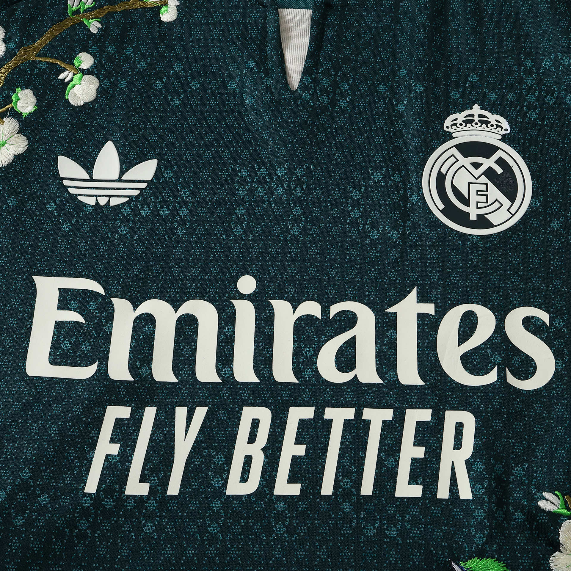 Embroidered Away 26/27 Player Edition Shirt - Match Day