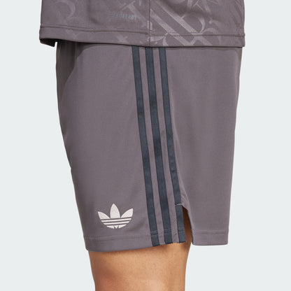 Third 24/25 Shorts