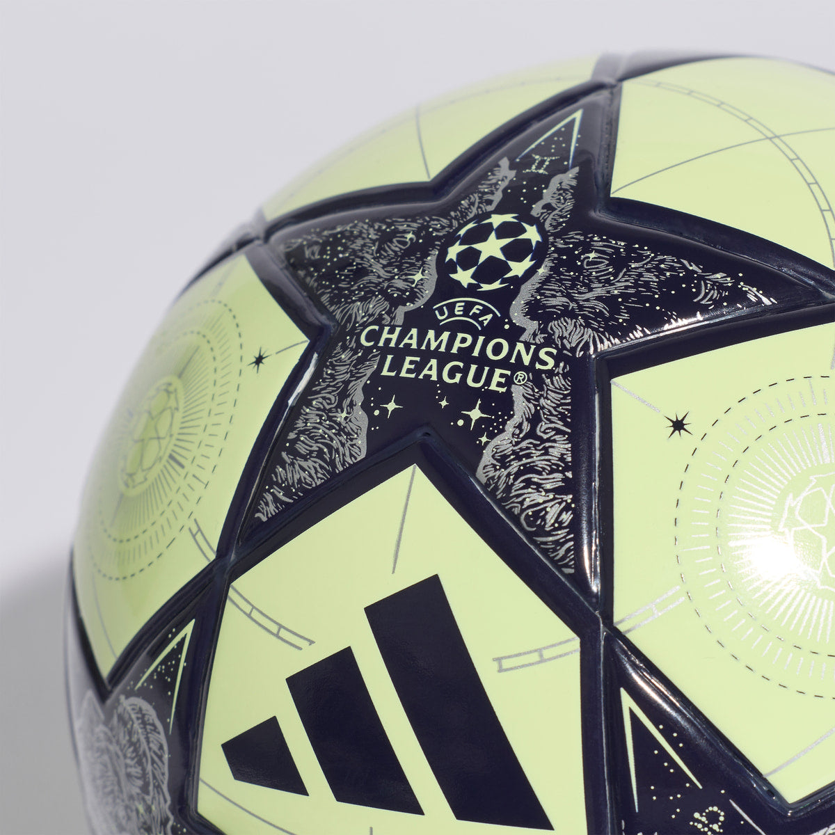 Mini Ball Green