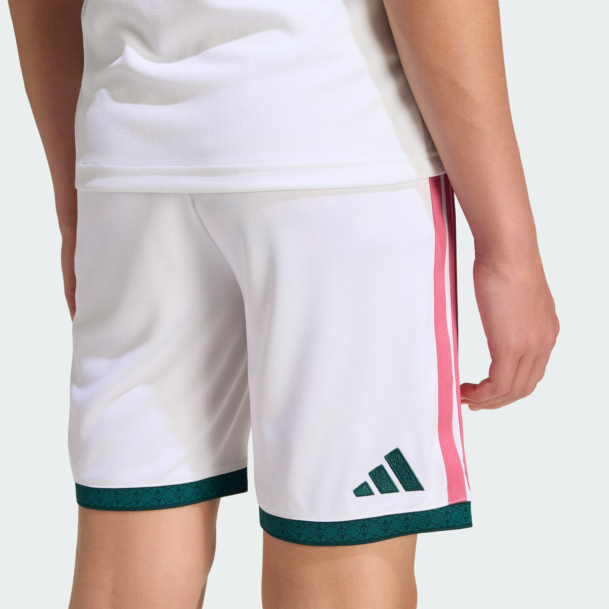 Home 26/27 Kids Shorts
