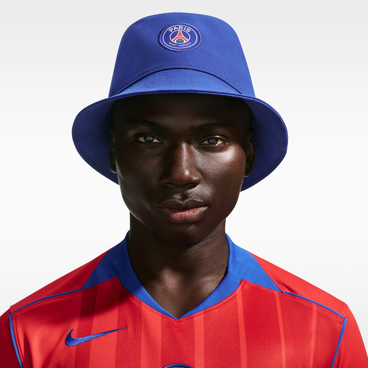 26/27 Bucket Hat Blue
