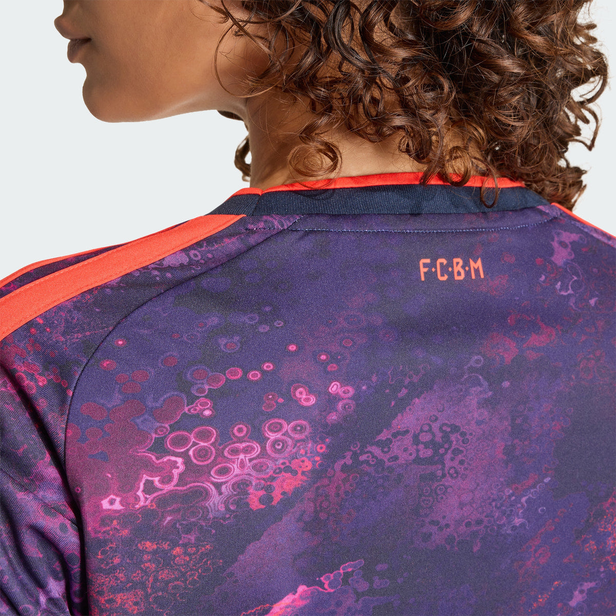 Third 26/27 Women's Shirt